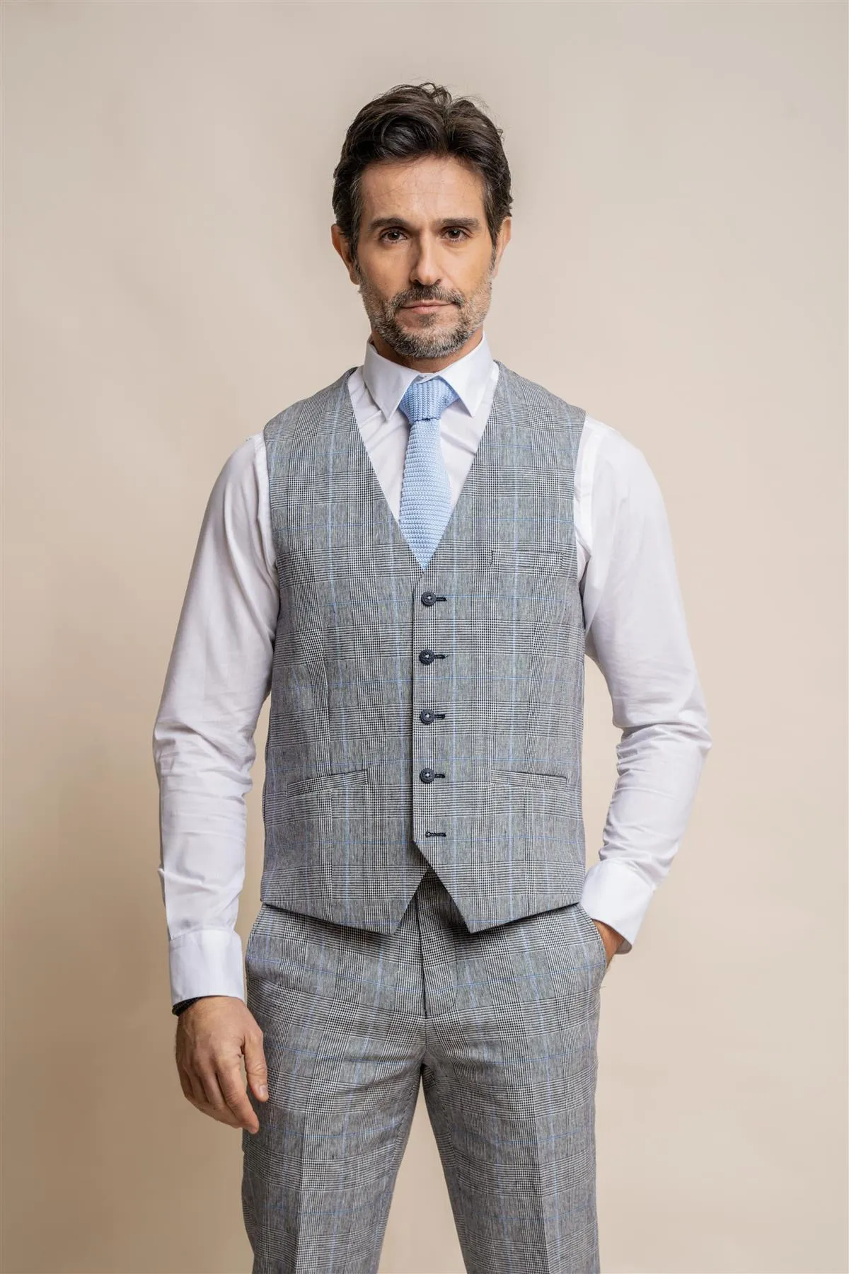 Arriga Three Piece Suit