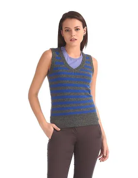 Arrow Woman Stripe Sweater Vest