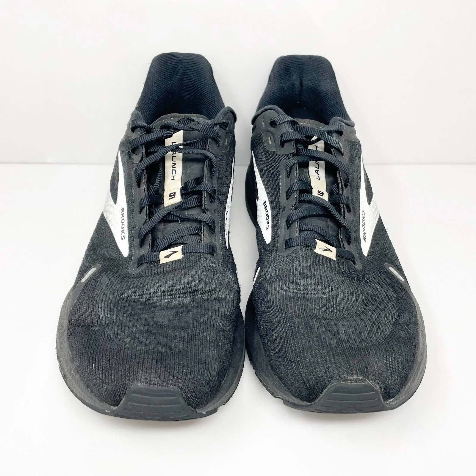 Brooks Mens Launch 9 1103861D048 Black Running Shoes Sneakers Size 11.5 D