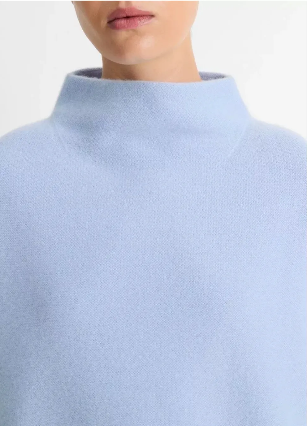 Cashmere Funnel Neck Sweater - Porcelain Blue