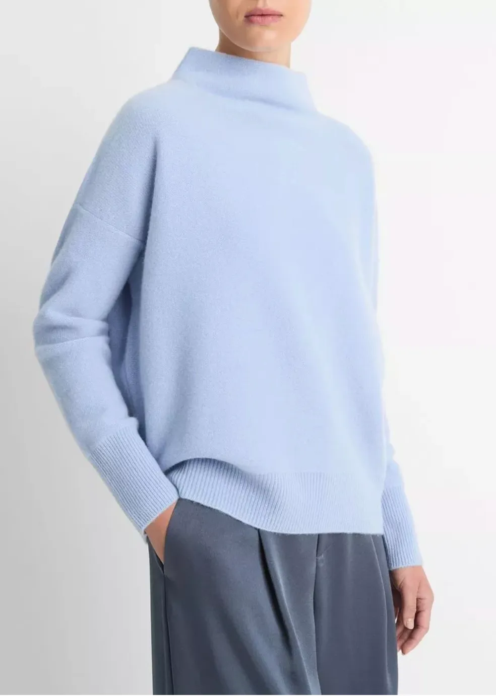 Cashmere Funnel Neck Sweater - Porcelain Blue