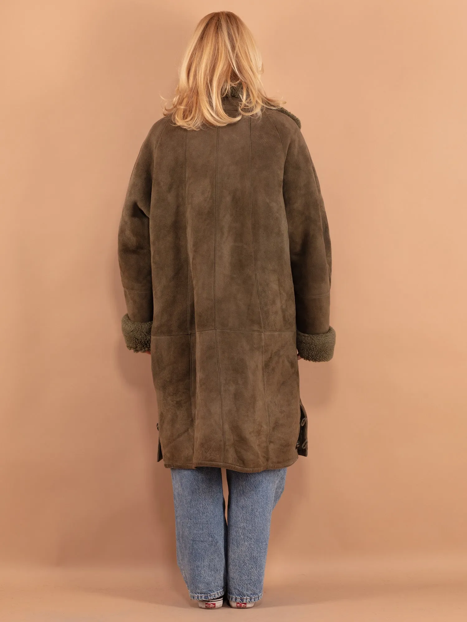 Vintage 80's Women Oversized Sheepskin Coat in Green