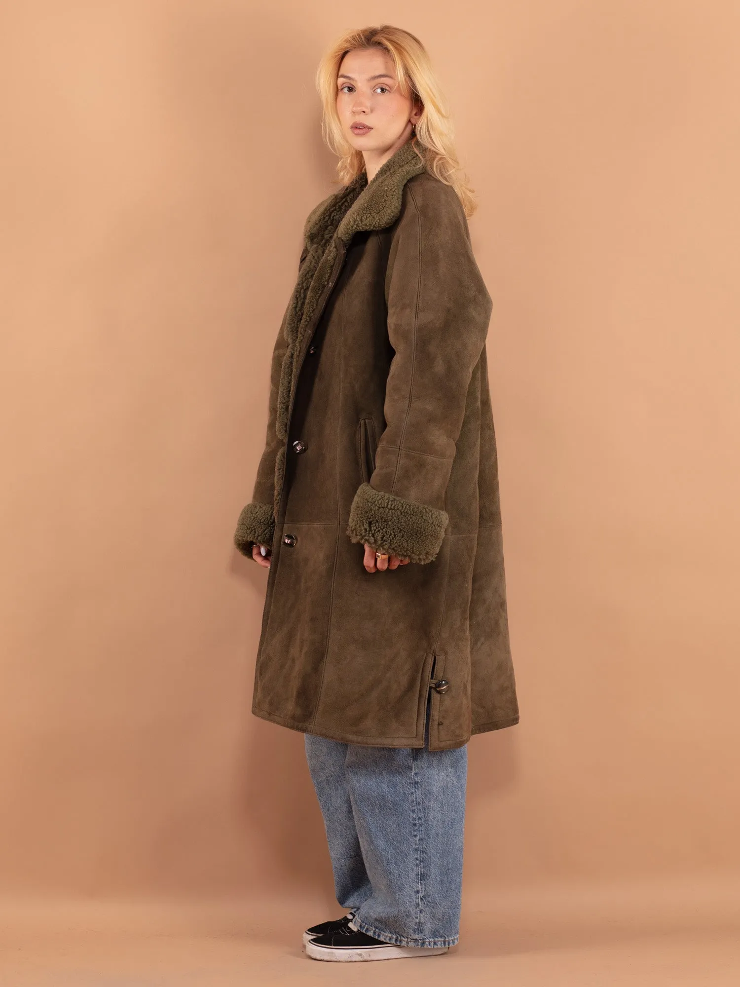 Vintage 80's Women Oversized Sheepskin Coat in Green