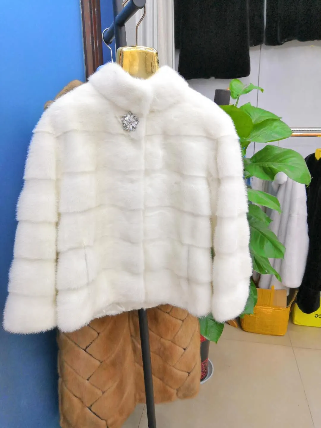 Women's Winter Leisure Fashion Natural Mink Fur Striped Jackets